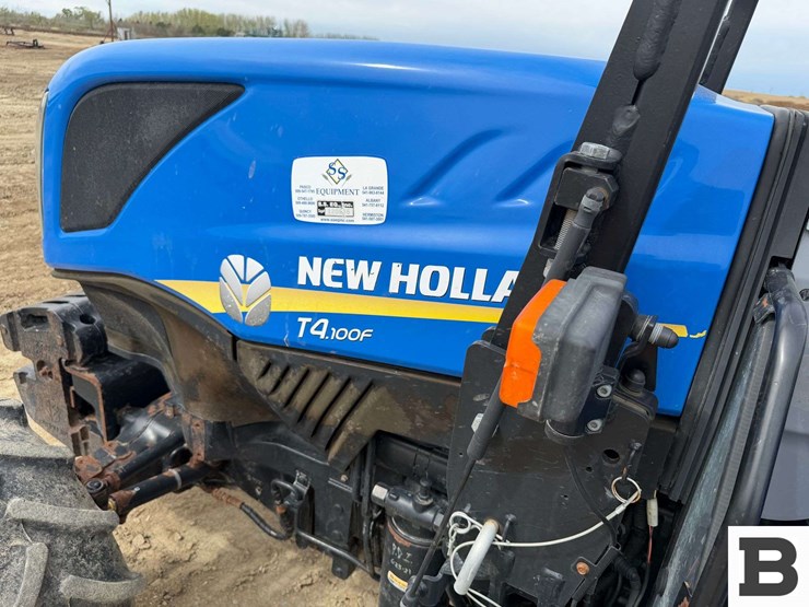 2021-new-holland-t4.100f-image-14