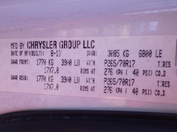 2014-dodge-1500-image-16