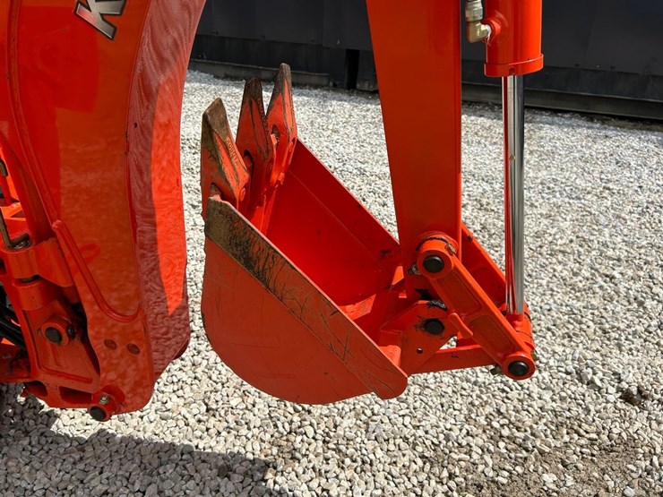 kubota-bx24-image-18