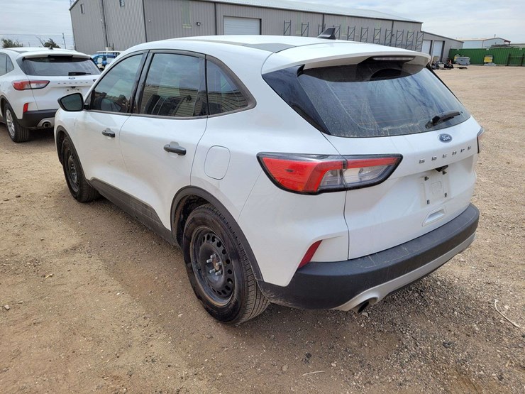 2021-ford-escape-image-6