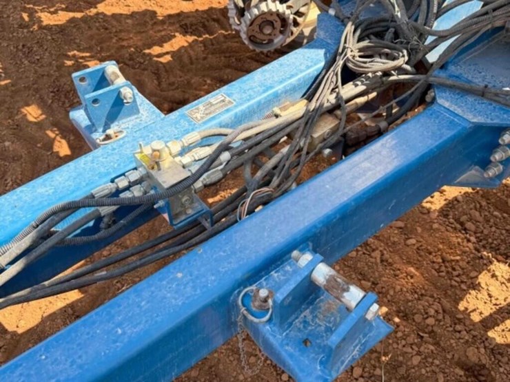 kinze-3200-image-11