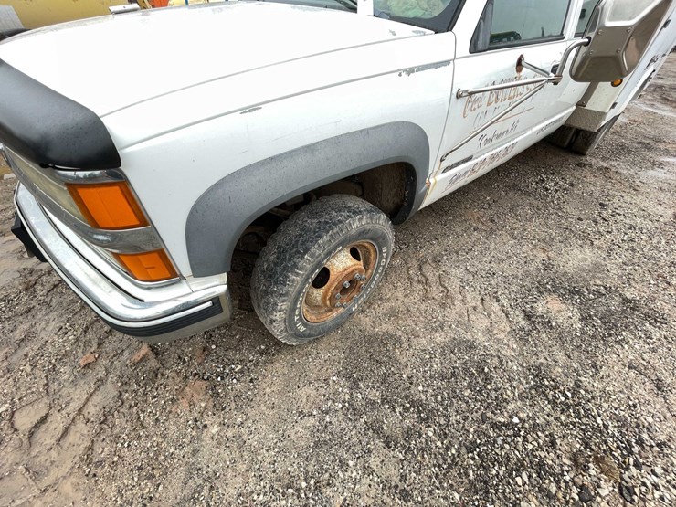 1998-chevrolet-3500-image-12