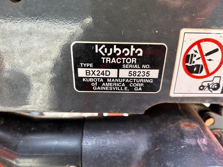 kubota-bx24-image-33