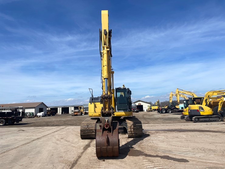 komatsu-pc308-image-2