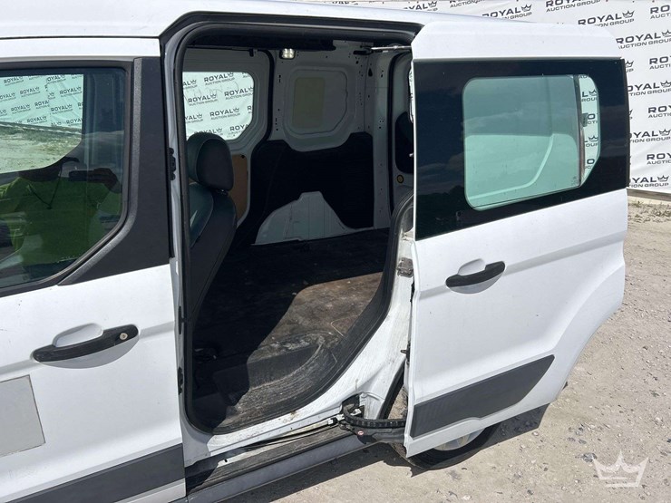 2014-ford-transit-connect-image-16