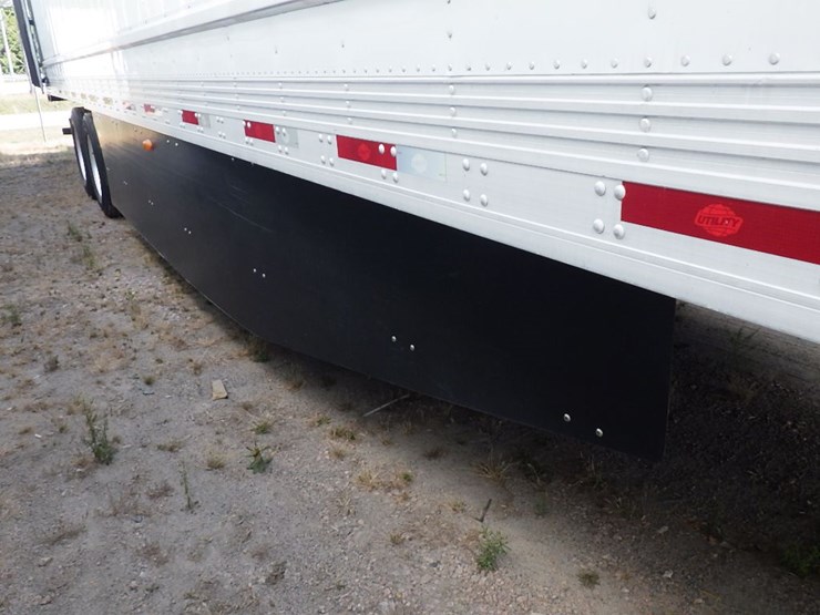2019-utility-3000r-image-5