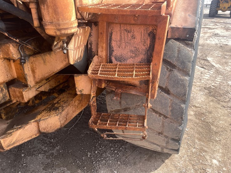 volvo-a25b-image-44