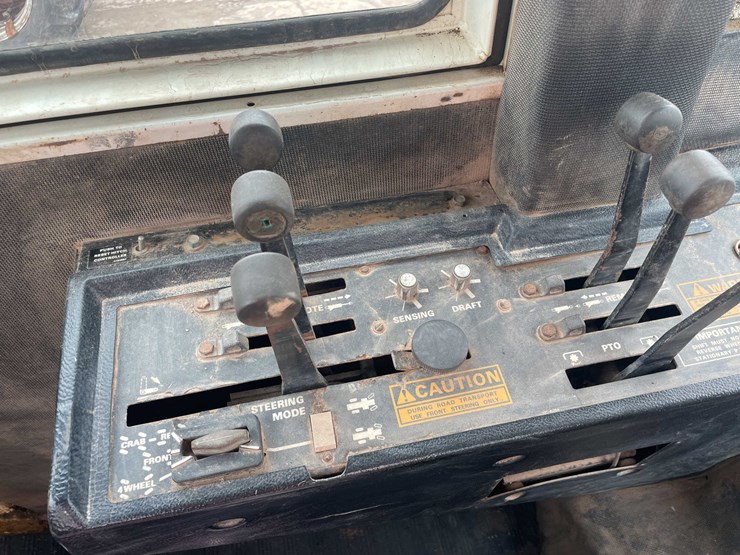 #4063-•-case-tractor-image-82