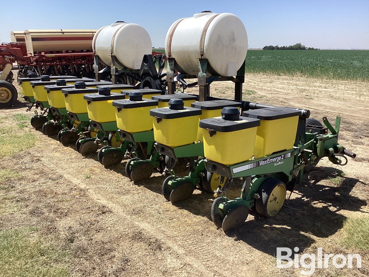 john-deere-7300-image-5