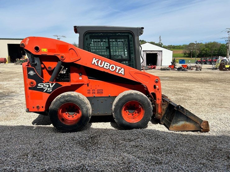 2018-kubota-ssv75-image-5