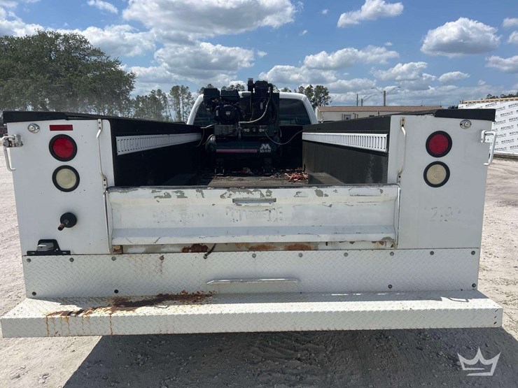 2016-ford-f350-image-14