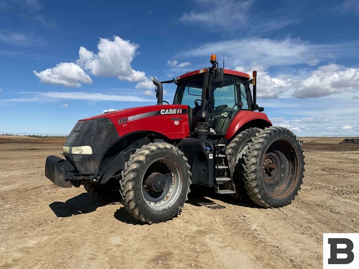 2015-case-ih-magnum-310-image-1