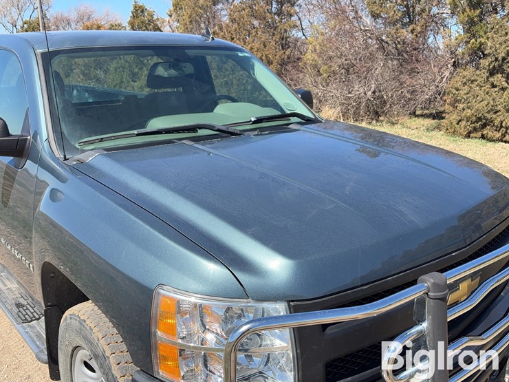 2009-chevrolet-silverado-1500-image-13