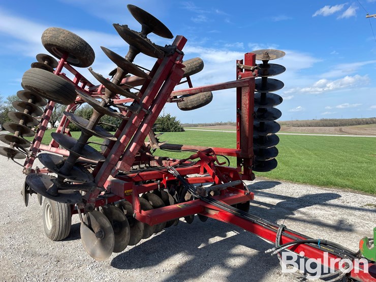 case-ih-3900-image-3
