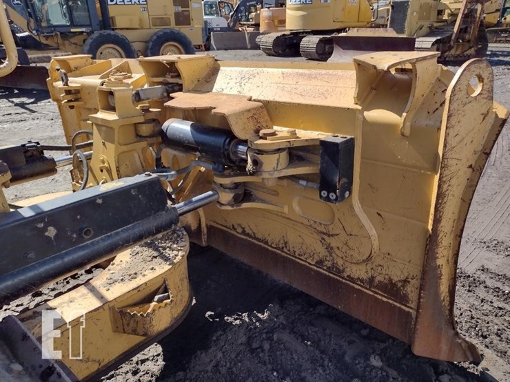 2017-caterpillar-d6n-xl-image-20