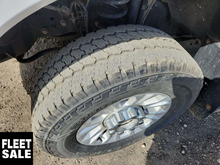 2020-ford-f350-image-31