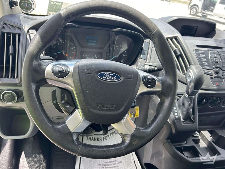 2017-ford-transit-image-11