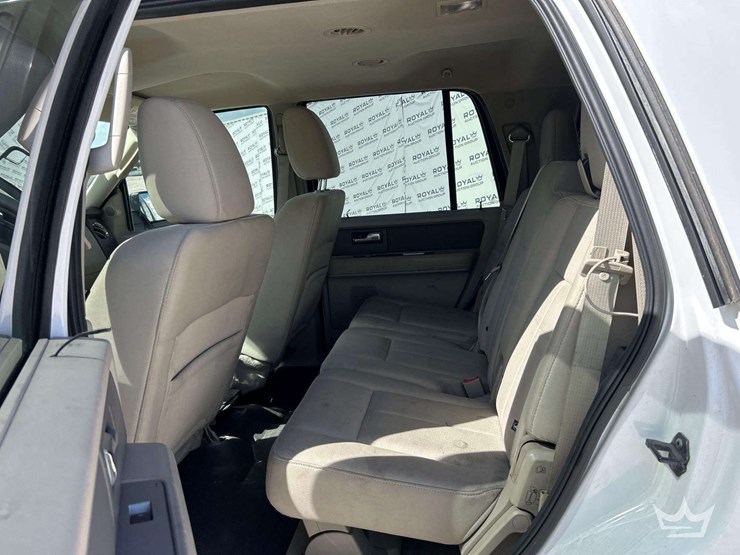 2014-ford-expedition-image-20