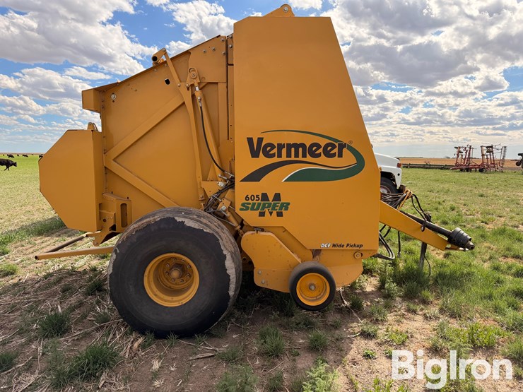 2012-vermeer-605-image-4
