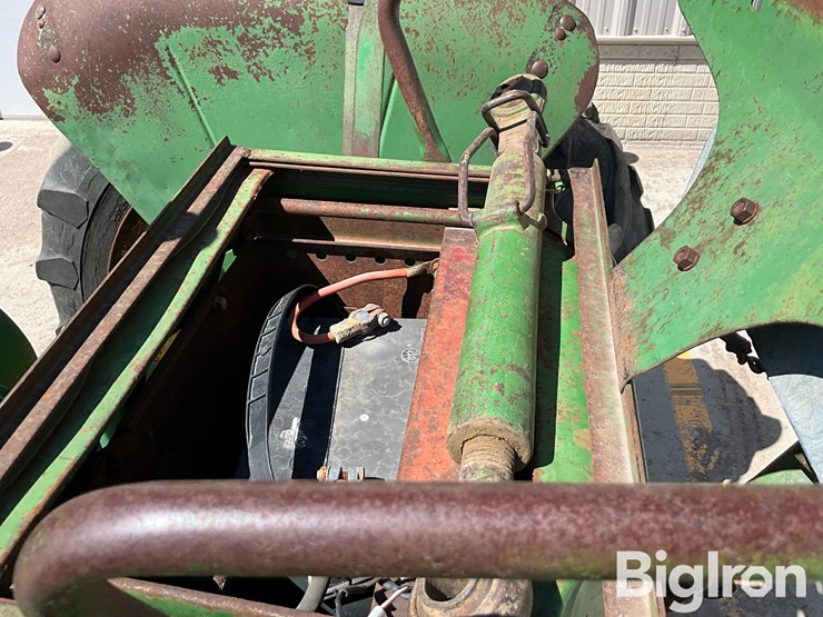 1958-john-deere-620-image-18