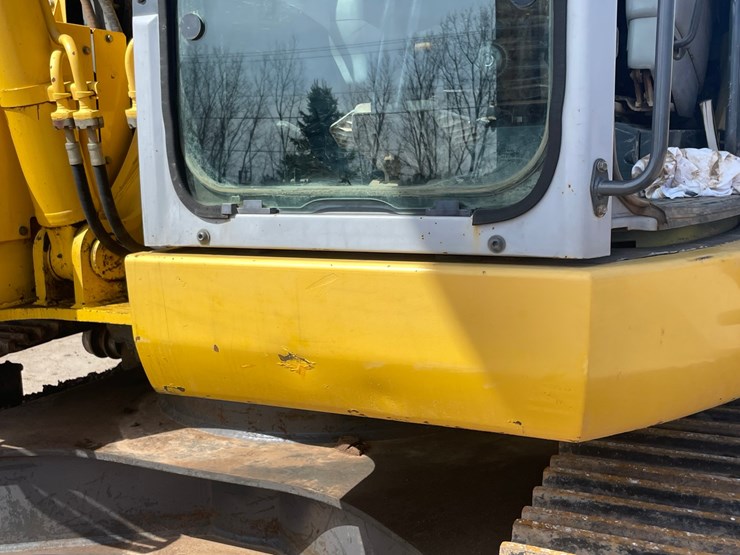 komatsu-pc308-image-42