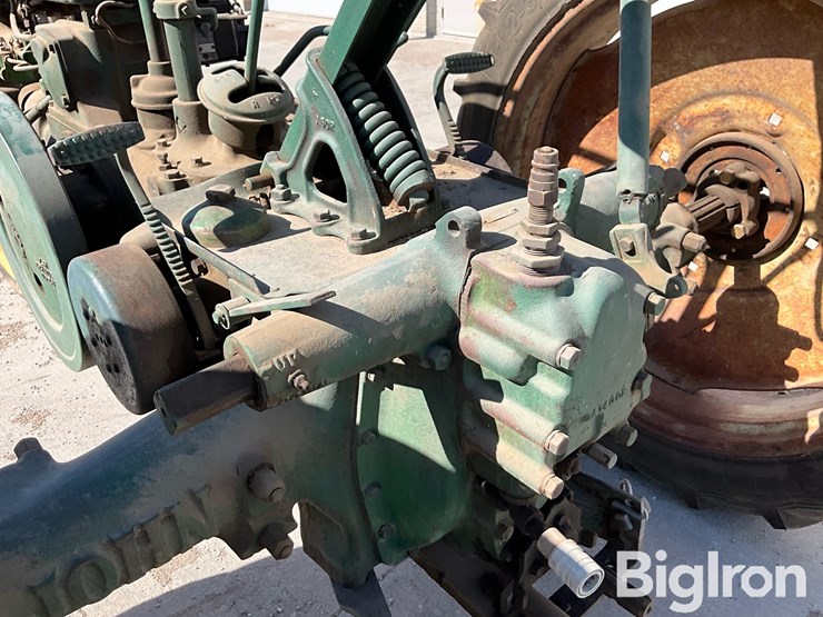 1942-john-deere-b-image-13