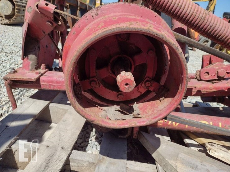 new-holland-451-image-6