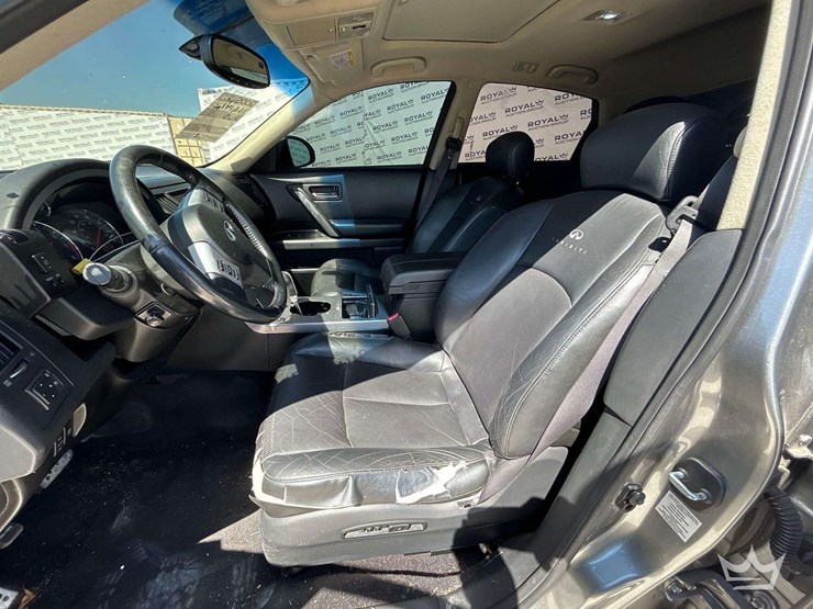 2005-infiniti-fx35-image-12