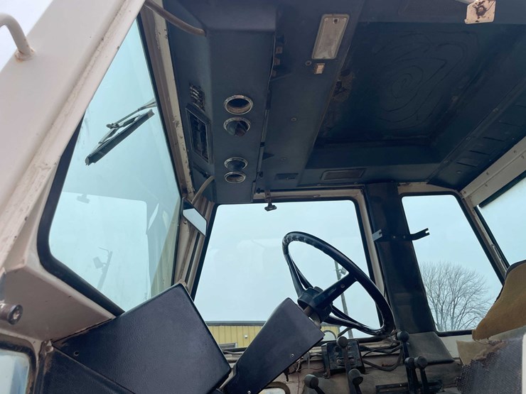 #4067-•-case-2090-tractor-image-67