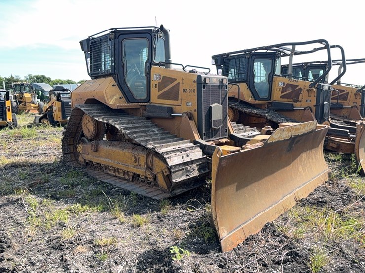 2022-caterpillar-d5-lgp-image-2