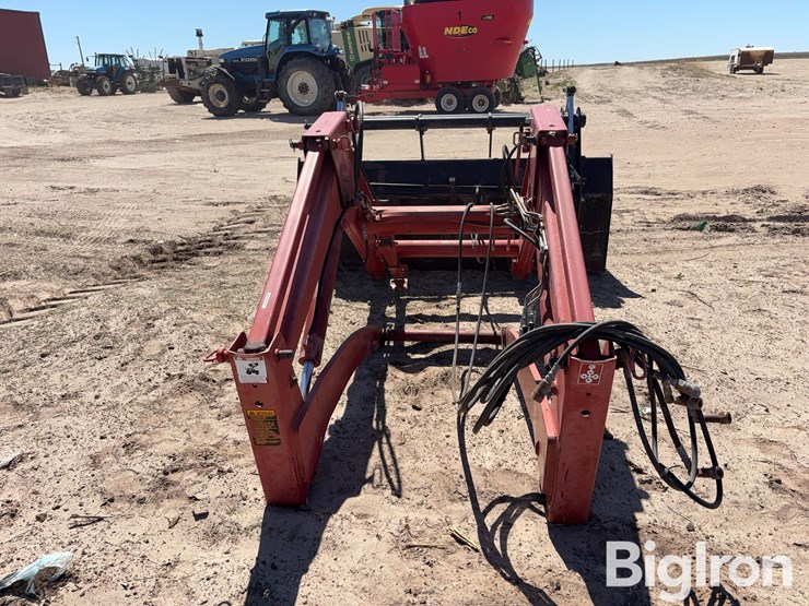 case-ih-l300-image-6