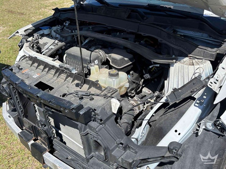 2020-ford-explorer-image-9