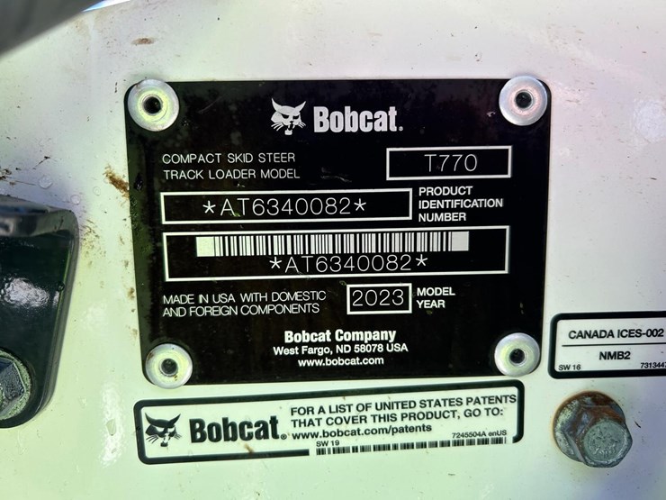 2023-bobcat-t770-image-30