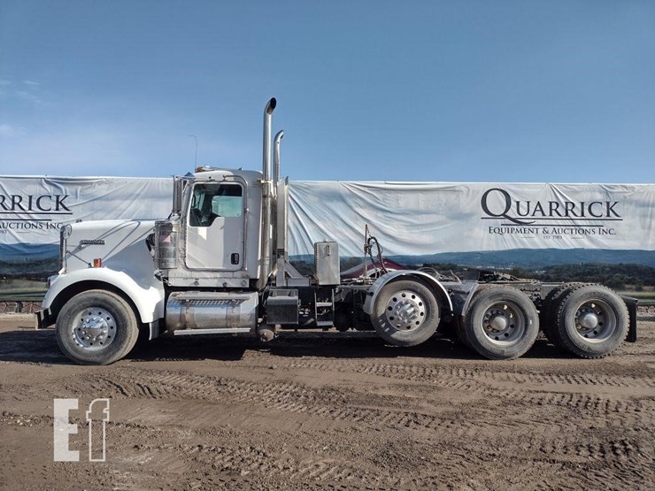 2007-kenworth-w900-image-1