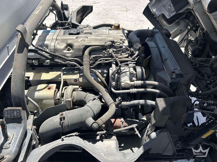 2007-mitsubishi-fuso-fe84d-image-7