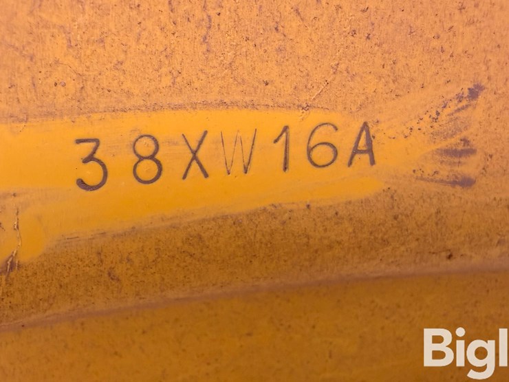 john-deere-8430-image-8