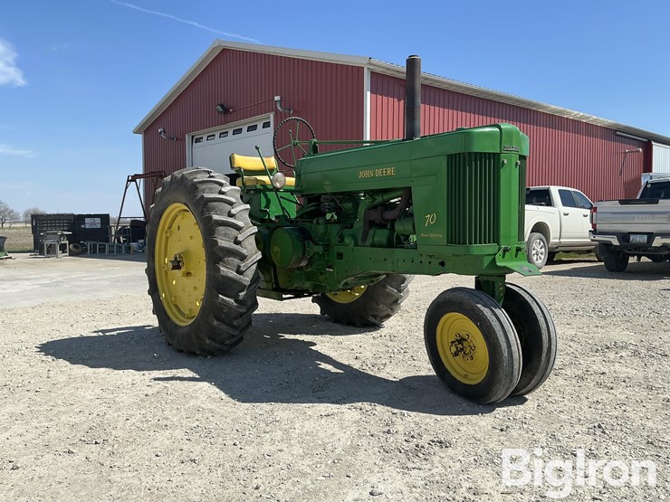 1955-john-deere-70-image-3