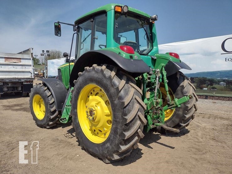 2003-john-deere-7520-image-23