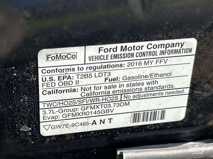 2016-ford-explorer-image-10