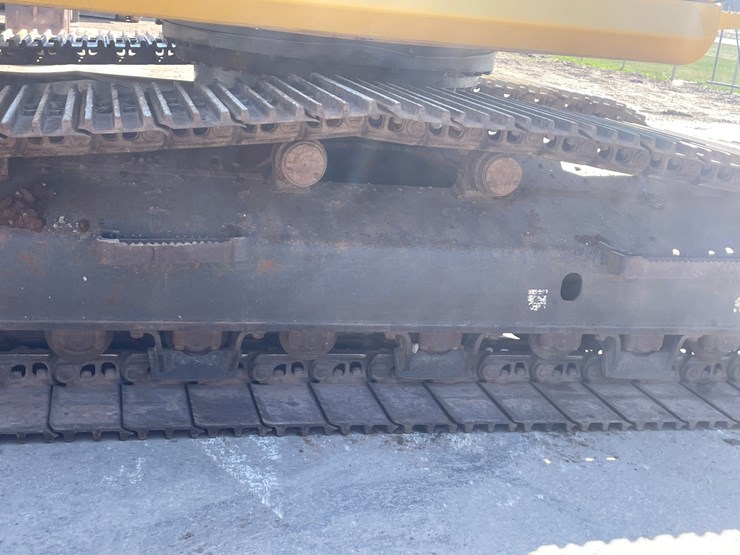 2015-komatsu-pc290lc-11-slf-image-15
