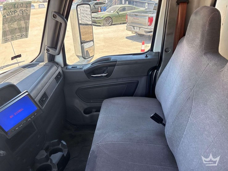 2019-international-mv607-image-13