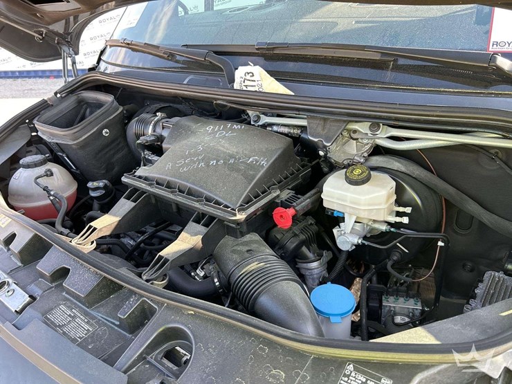 2021-mercedes-benz-sprinter-4500-image-7