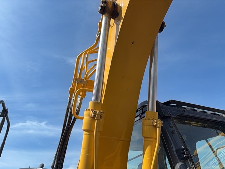 2023-kobelco-sk140sr-lc-7-image-20