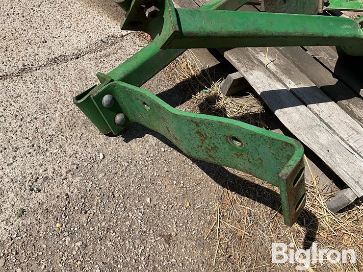 john-deere-158-image-18