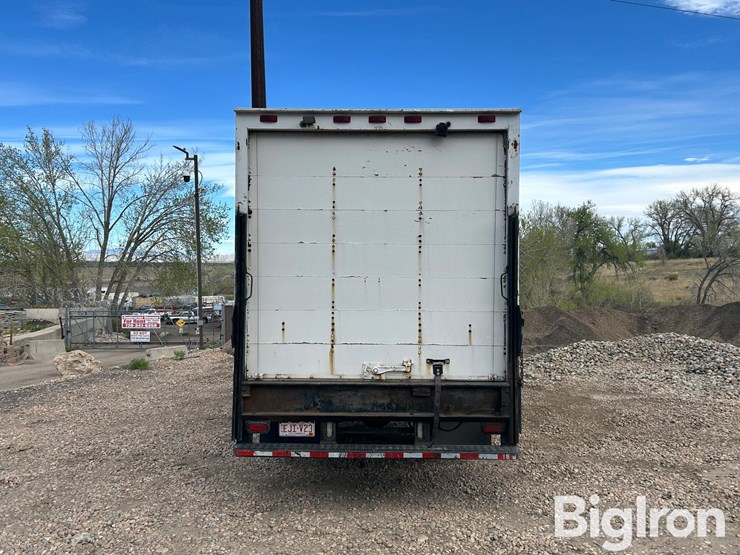 2000-freightliner-fl50-image-6