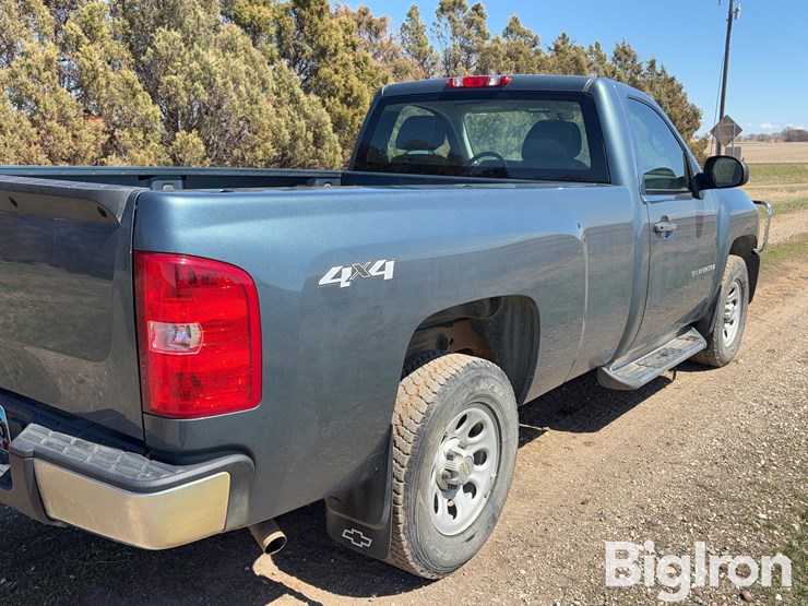 2009-chevrolet-silverado-1500-image-17