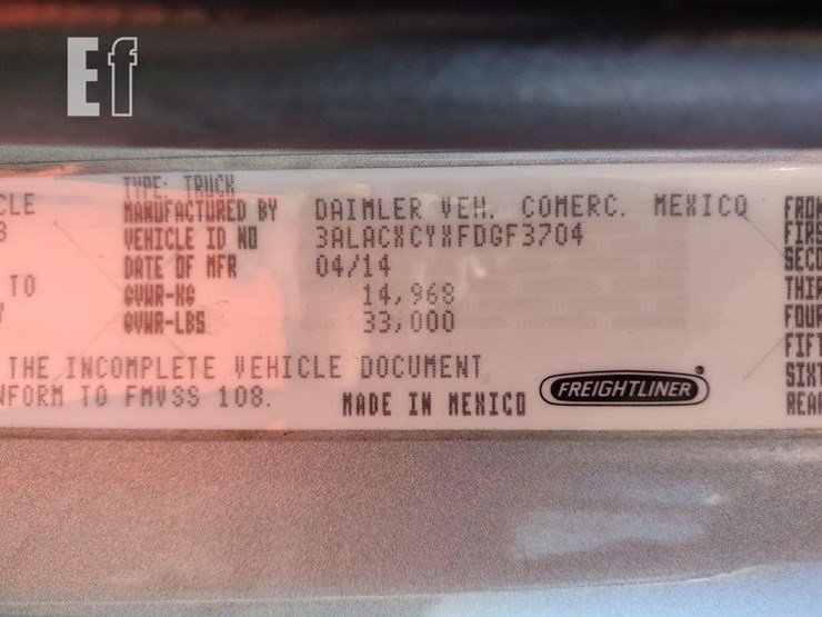 2015-freightliner-business-class-m2-106-image-5