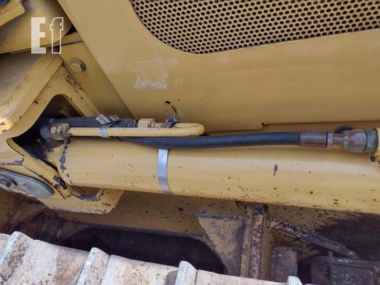 2003-deere-650h-lt-image-32