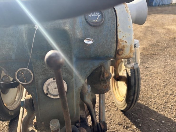 ford-8n-image-17
