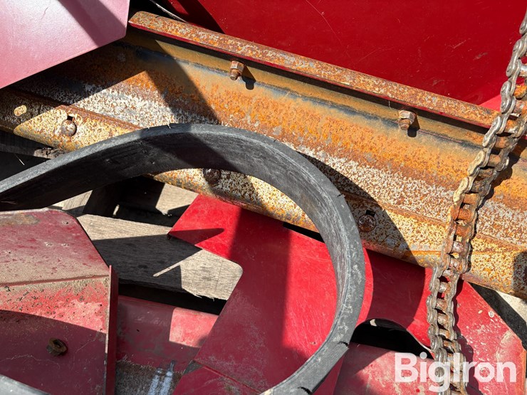 case-ih-2588-image-14